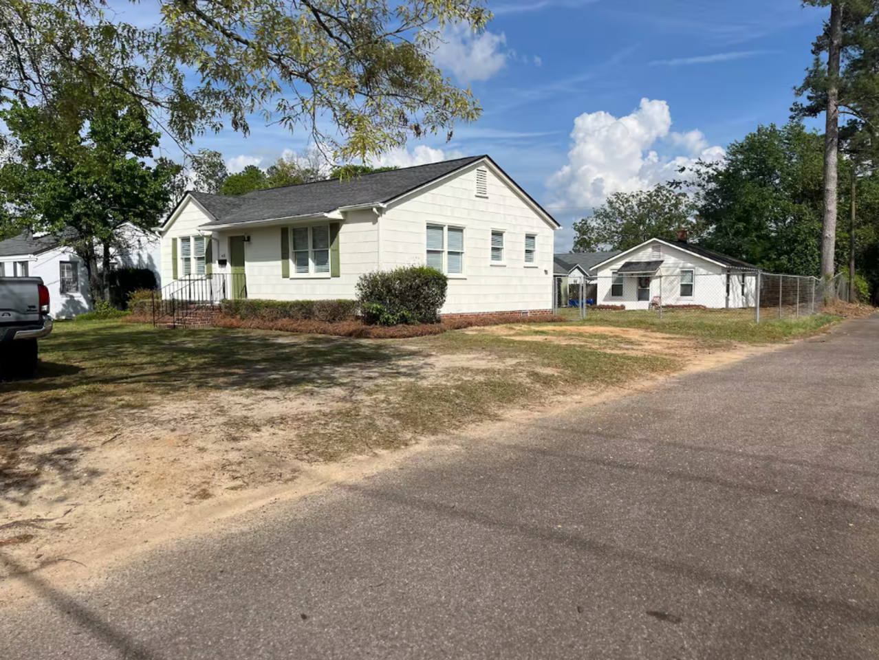 408 1/2 Milledge Rd - Photo 3 of 19