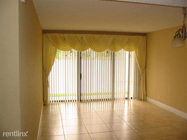 Okeechobee Blvd/Benoist Farms - Photo 2 of 6