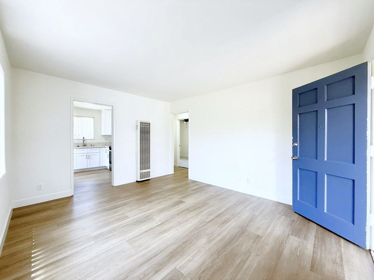 1831 S Tremont St - Photo 3 of 19