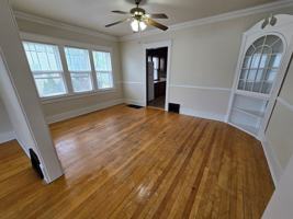 featured image of 1109 Dousman St