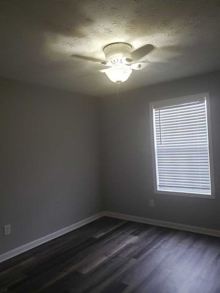 213 Abby Ct - Photo 7 of 8