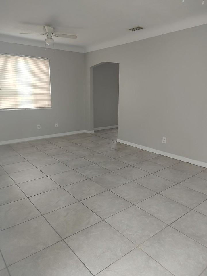 4525 Emerson Ave S - Photo 2 of 10