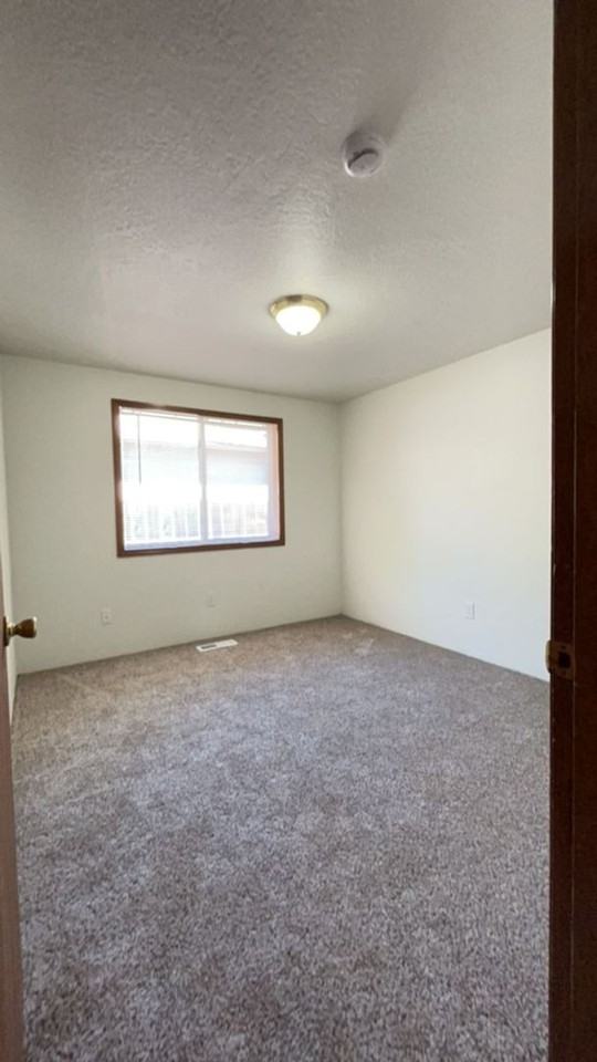 1821 Layla Drive - Photo 6 of 12