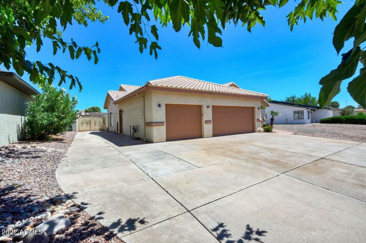 3107 Pebble Beach Dr - Photo 2 of 36