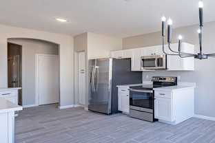 12614 W Earll Dr - Photo 1 of 1