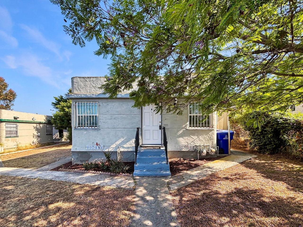 2669 Island Ave - Photo 2 of 18