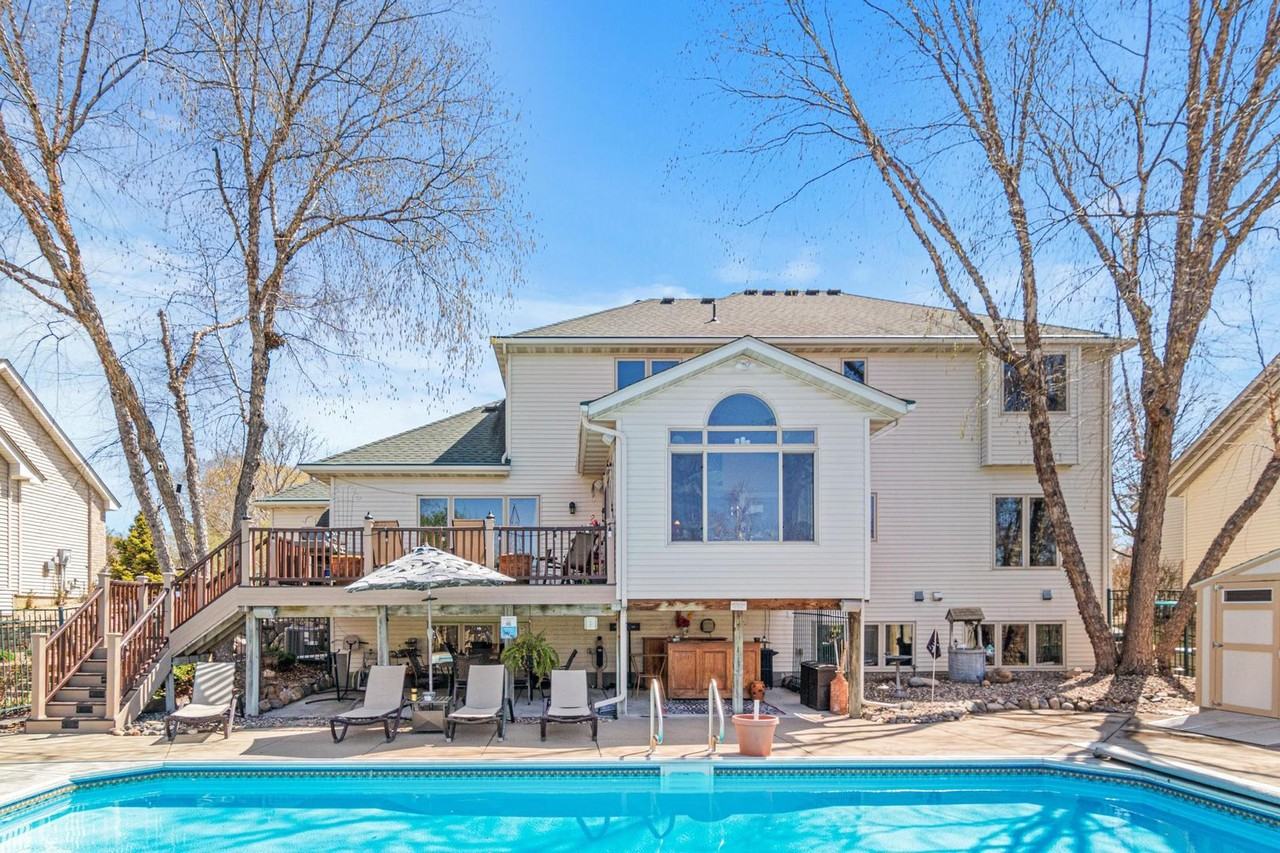 14217 Footbridge Way - Photo 4 of 32