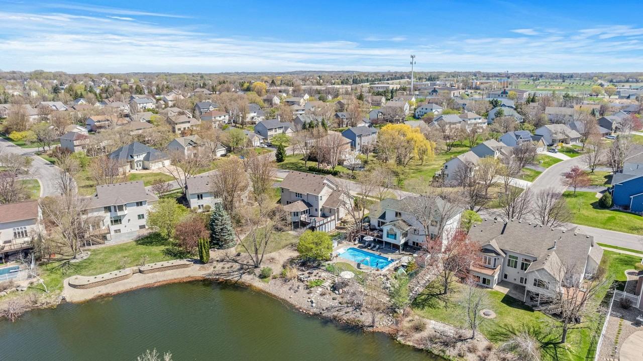 14217 Footbridge Way - Photo 6 of 32