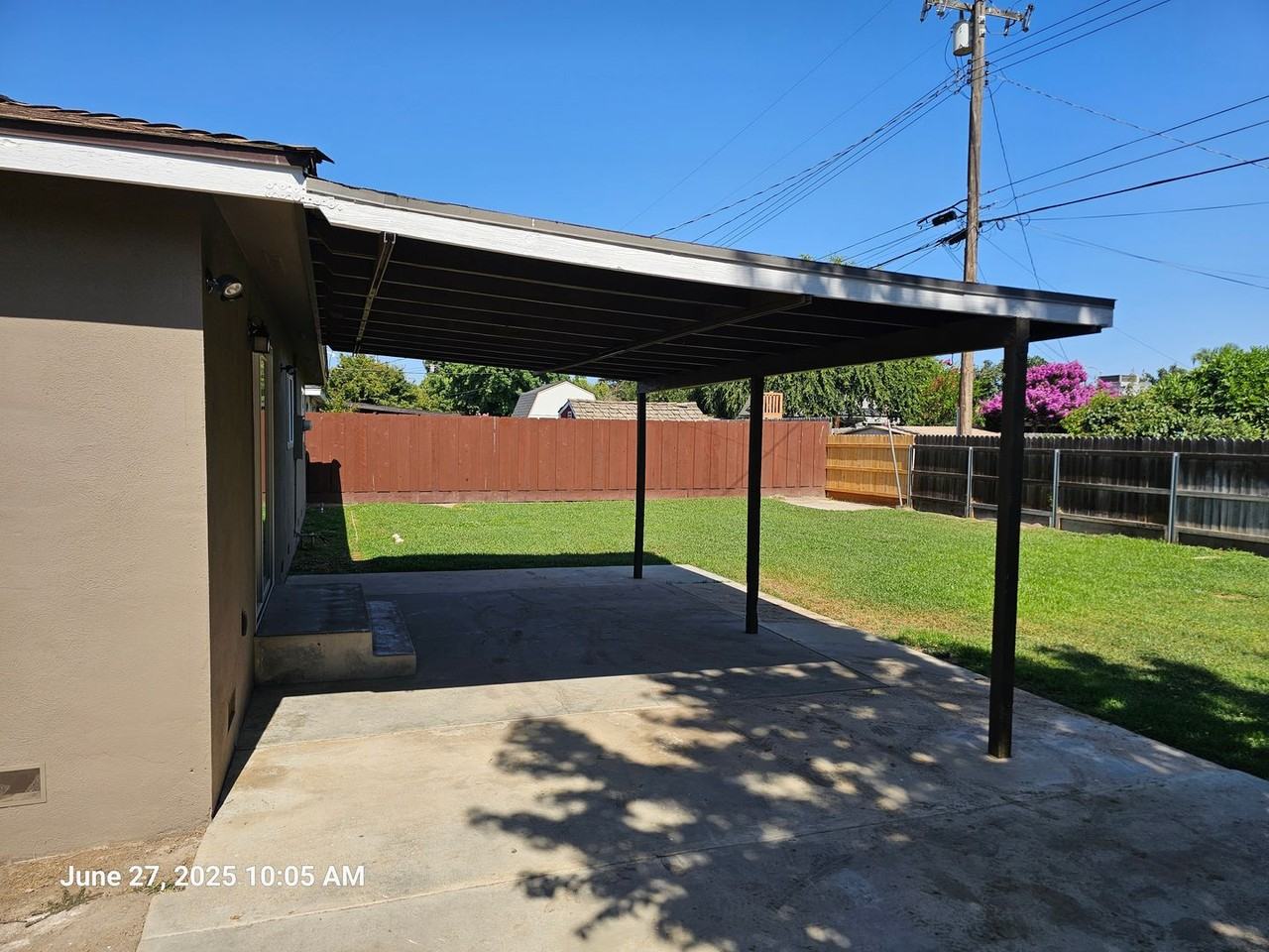 1706 E Burton Ave - Photo 2 of 8