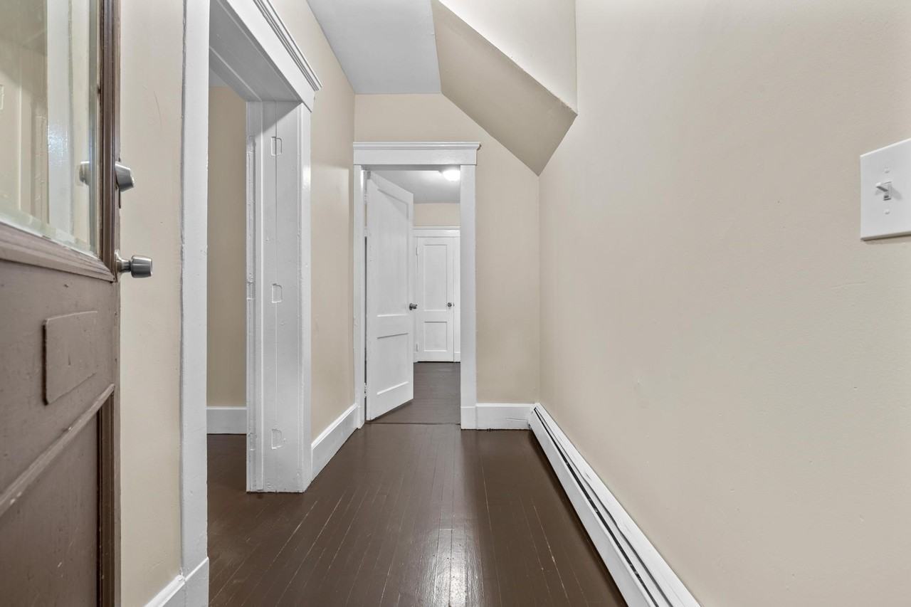 260 Orchard St - Photo 3 of 30