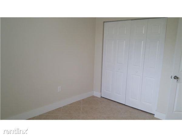 15250 SW 134th Pl - Photo 3 of 14