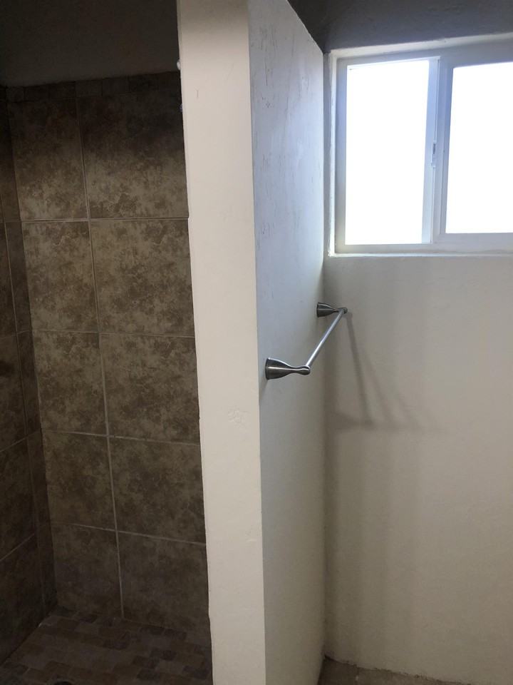 5842 S Park Ave #2 - Photo 2 of 6