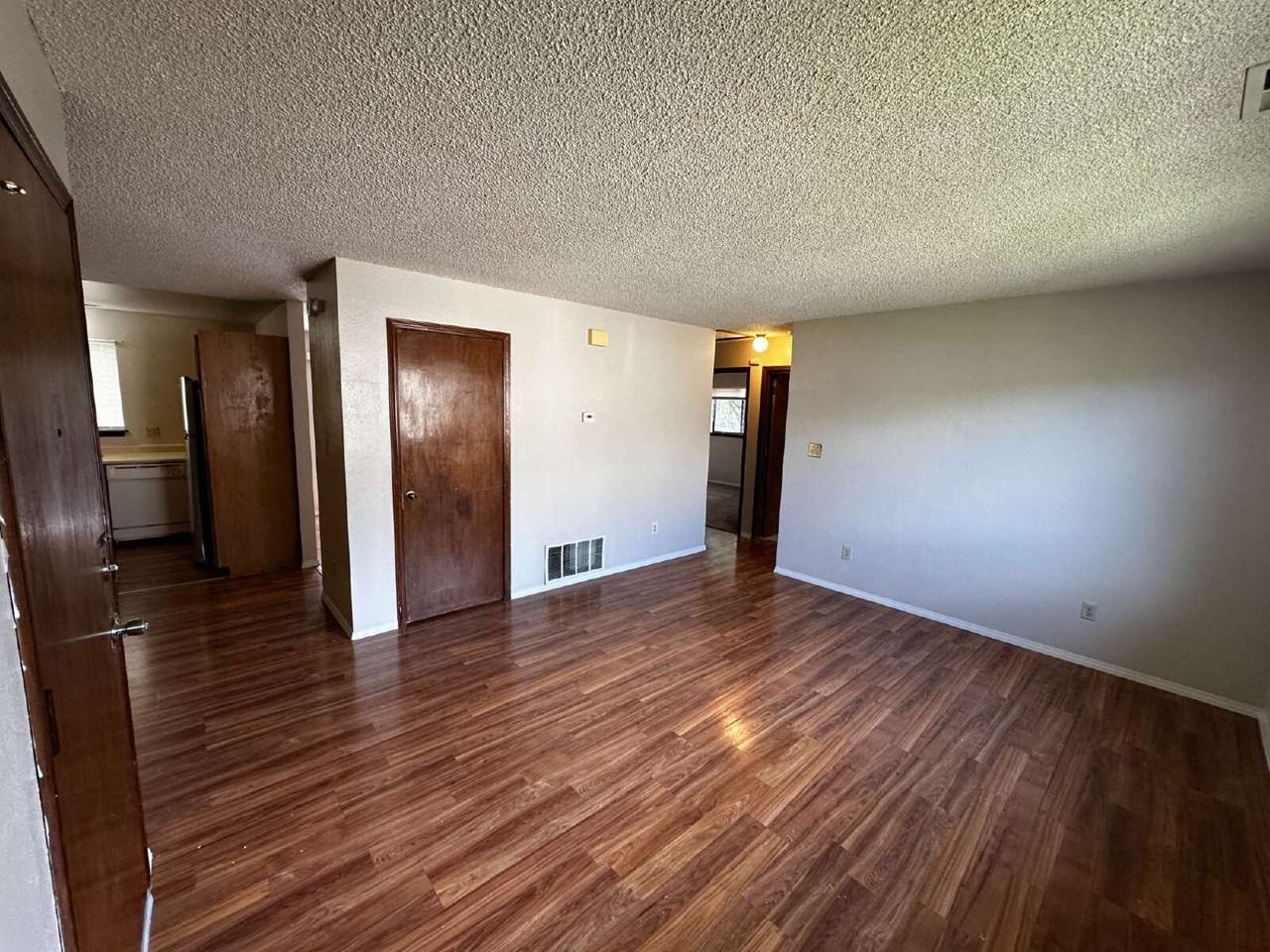 2621 E Uintah St Apt D - Photo 3 of 21