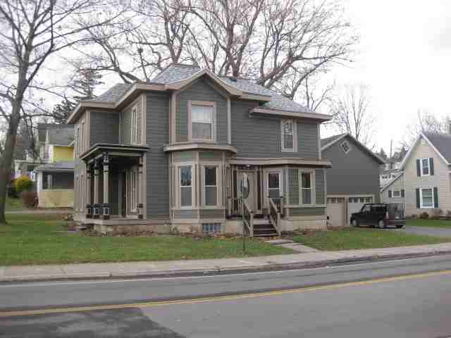 196 Bristol St - Photo 4 of 16