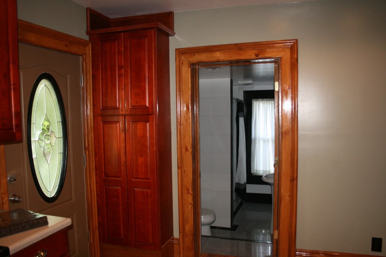 196 Bristol St - Photo 5 of 16