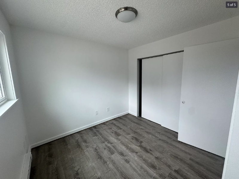 330 Park Ave #2 - Photo 2 of 5