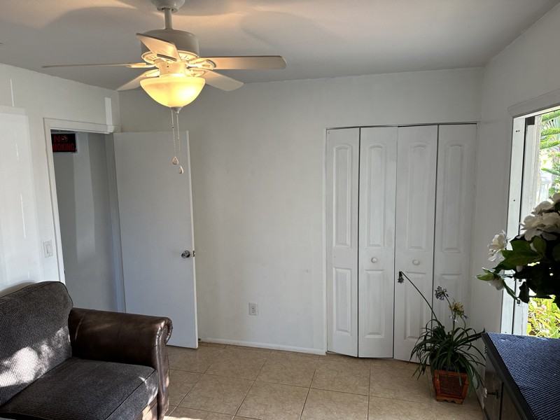 1690 Southeast Ridgewood Street - Photo 4 of 10