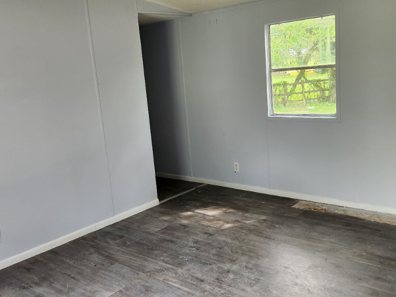 507 Stockdale St #1 - Photo 3 of 7