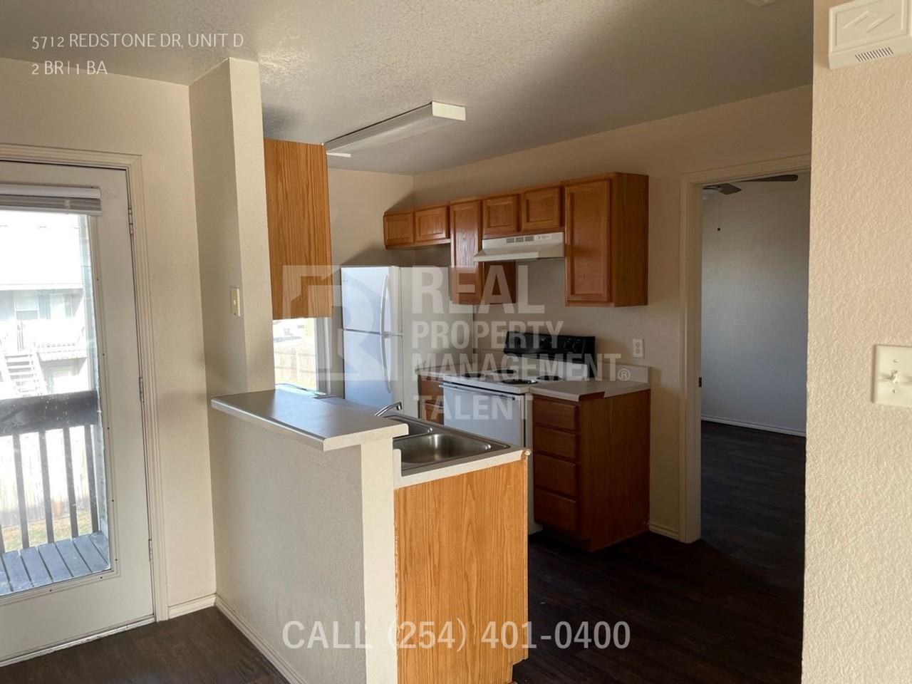 5712 Redstone Dr #D - Photo 6 of 11