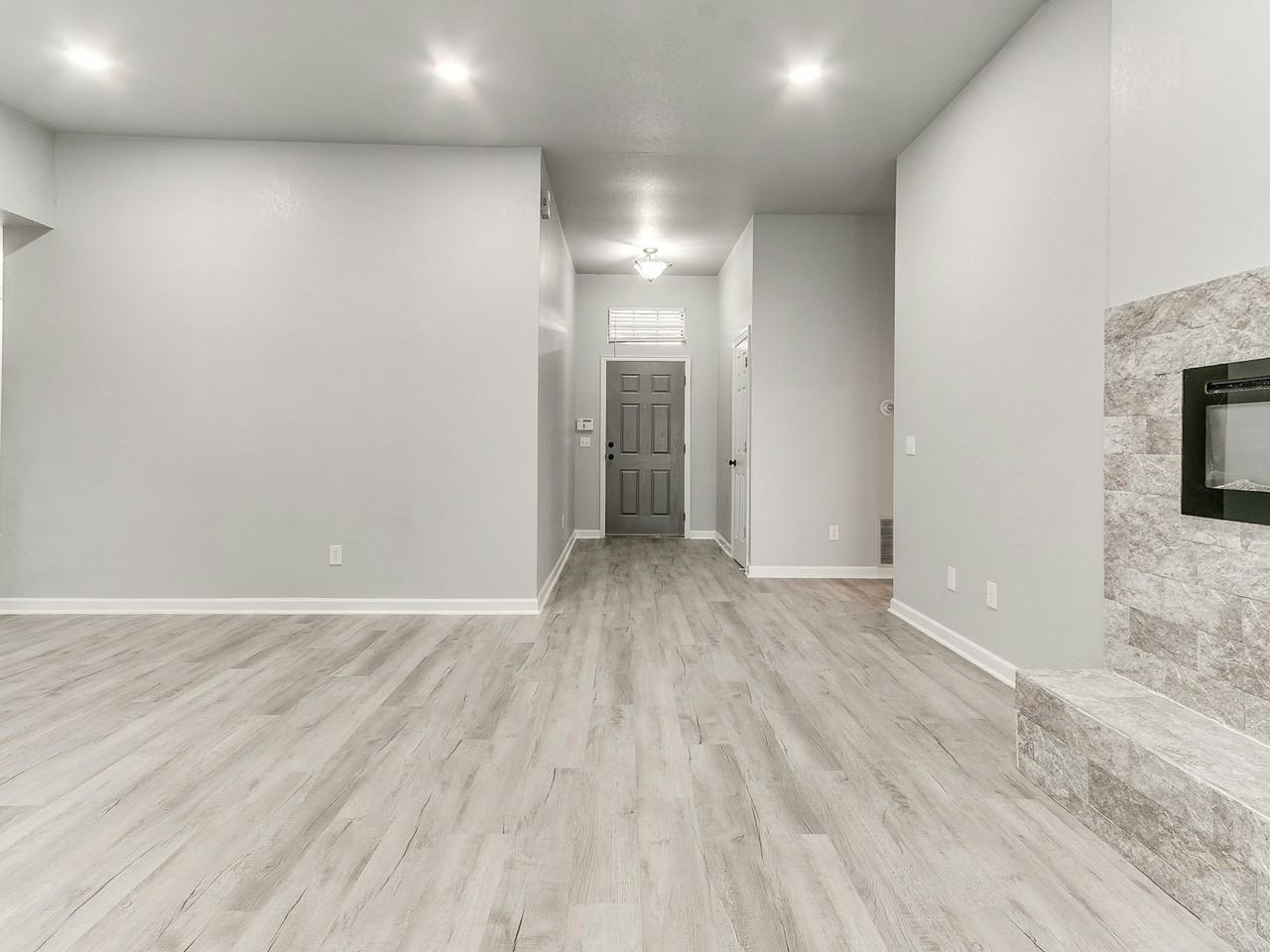 5612 Se 87th St - Photo 2 of 28