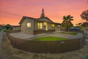 featured image of 1971 H St #1