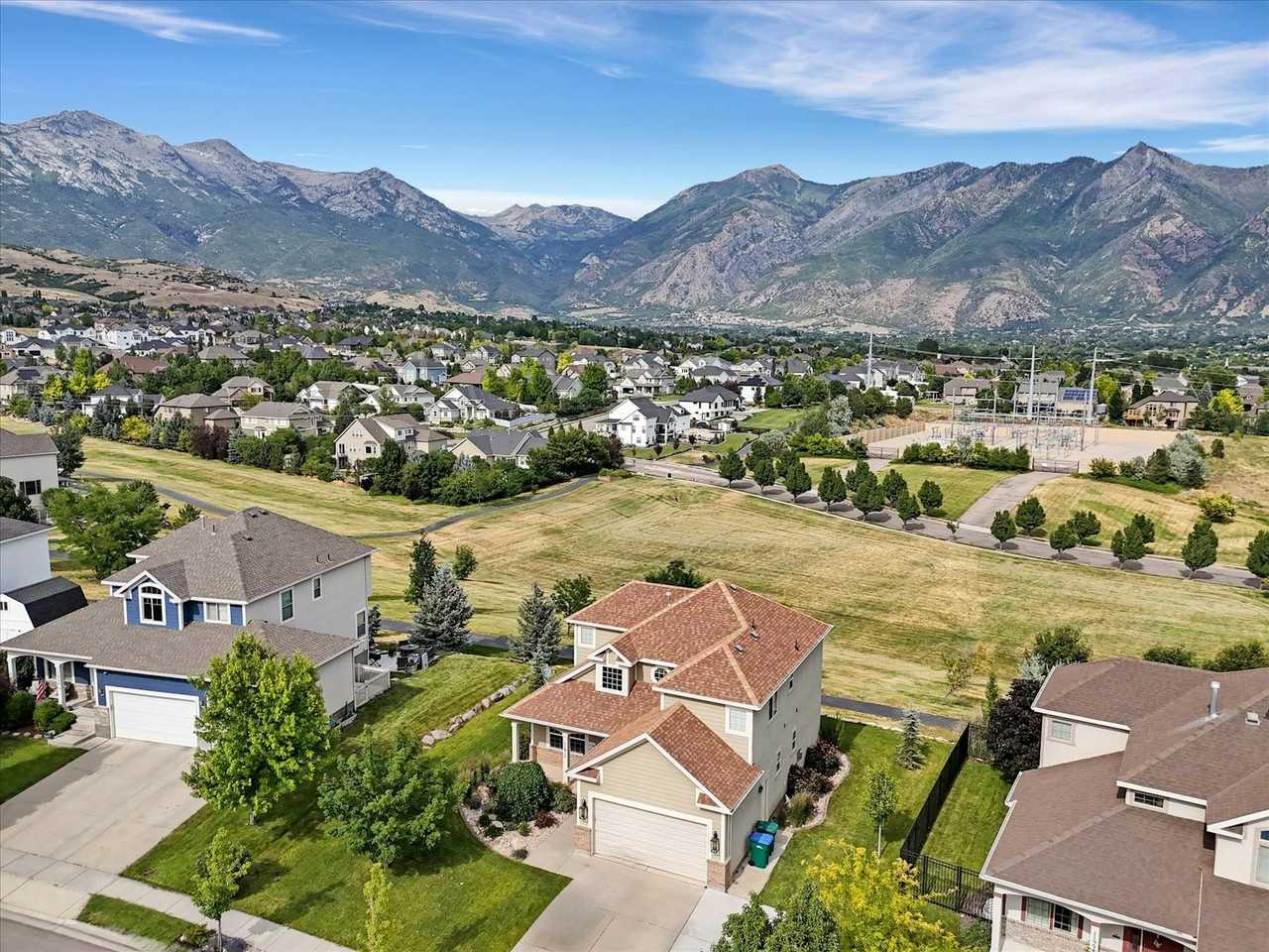 11914 N Apollo Way - Photo 2 of 27