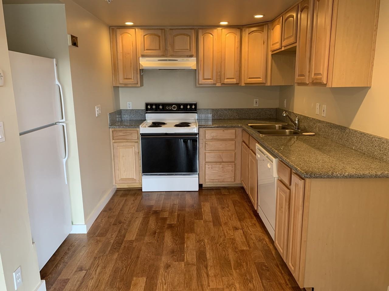 489 Tahoe Keys Boulevard - Photo 5 of 18