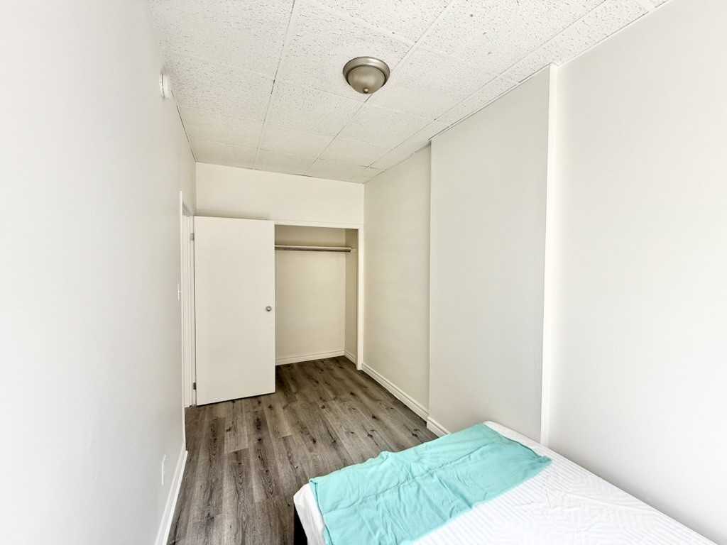 344.5 1653 Richmond St #1 - Photo 6 of 7