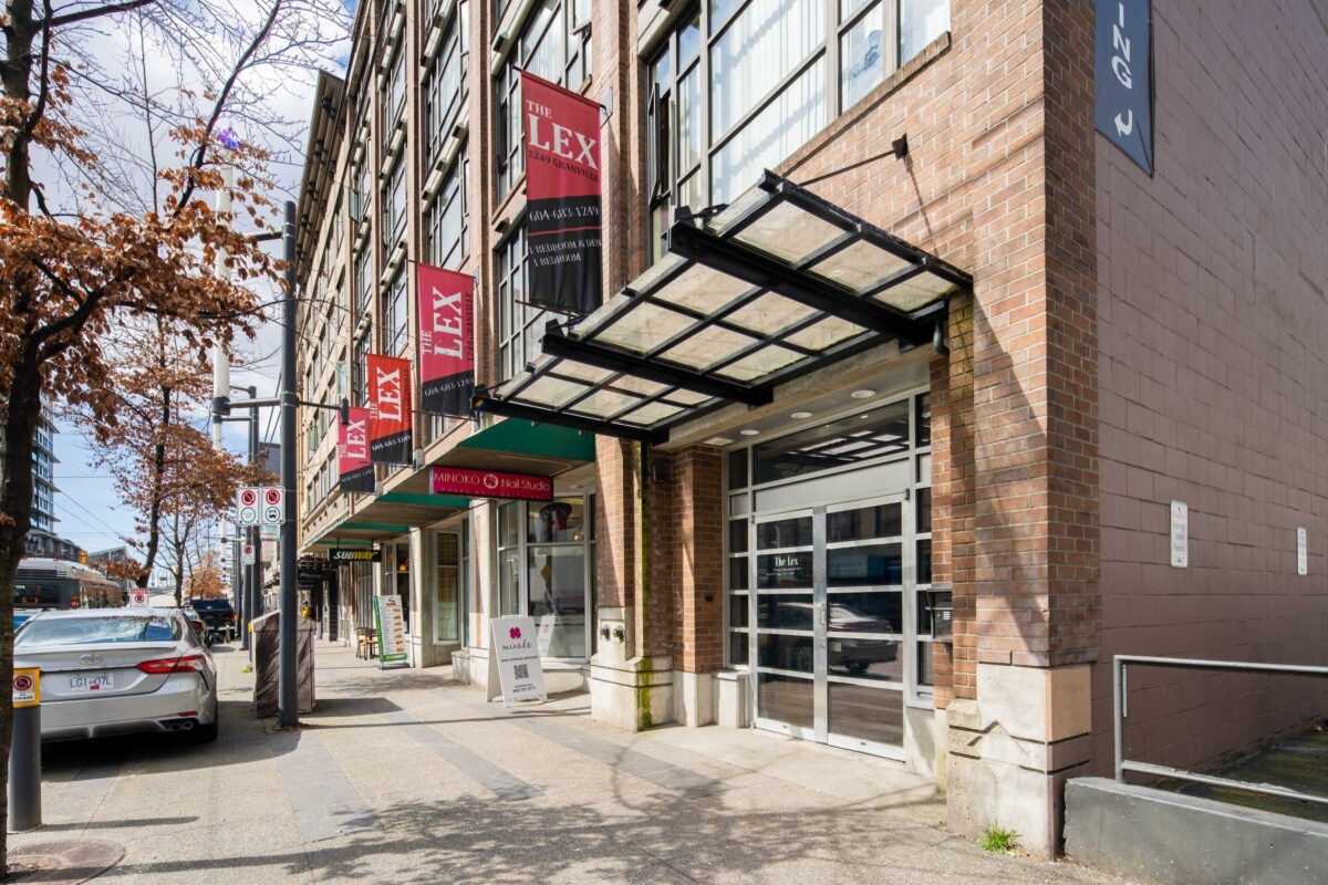 1249 Granville Street #408 - Photo 2 of 18