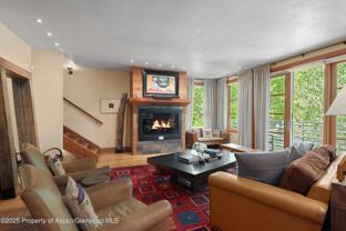 714 S Galena St #B - Photo 1 of 1