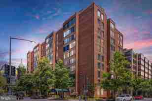 1301 20th St NW Unit 701  