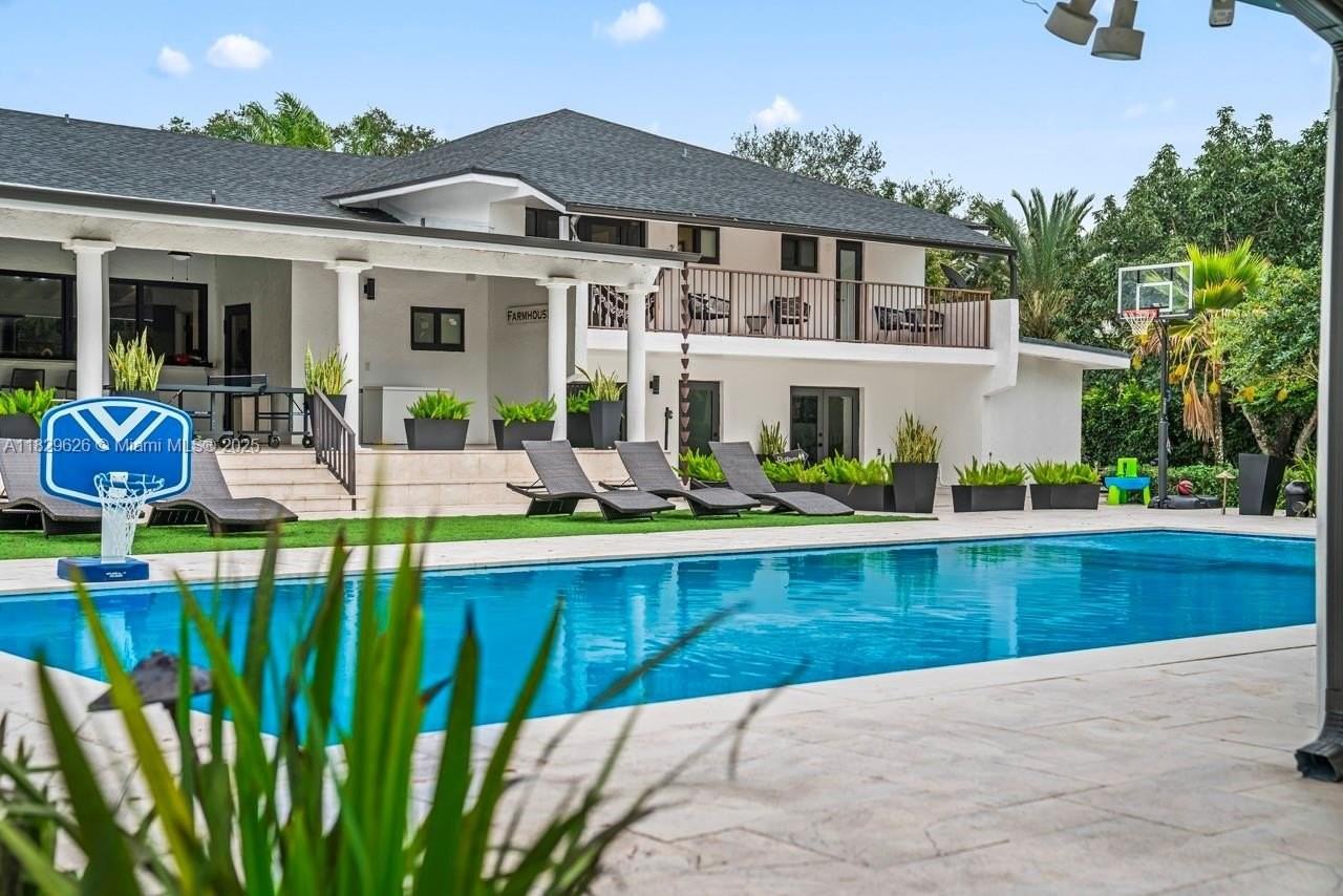 14875 Sw 212th St - Photo 4 of 50