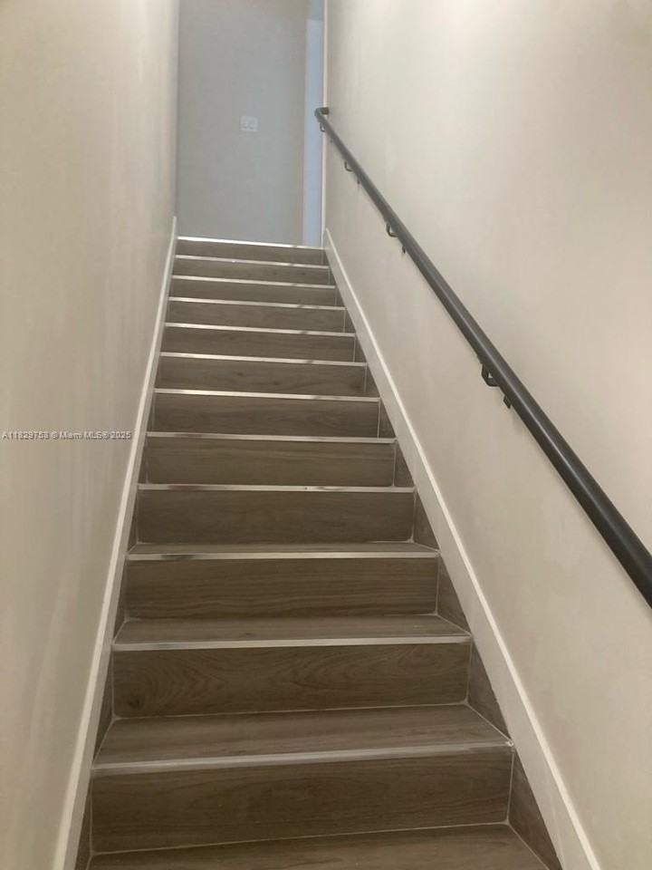 25767 Sw 144th Ave - Photo 6 of 16