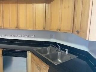 3301 Spanish Moss Ter #906 - Photo 2 of 11