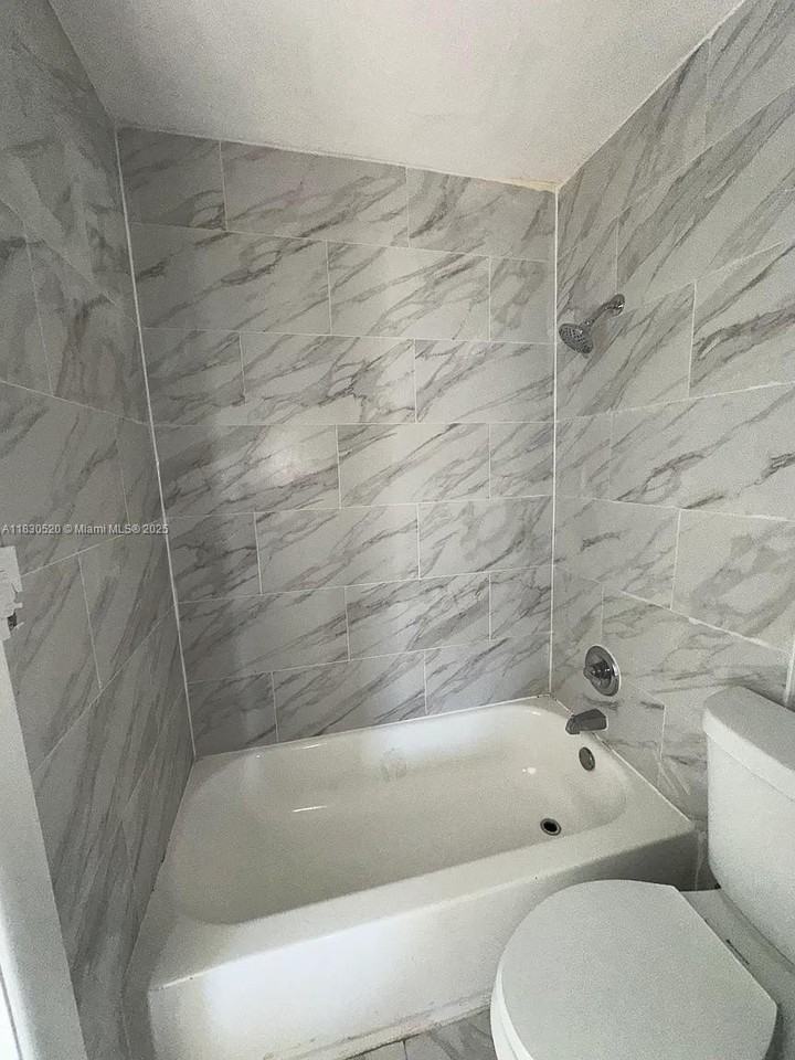 4410 26th Ave #2 - Photo 4 of 7