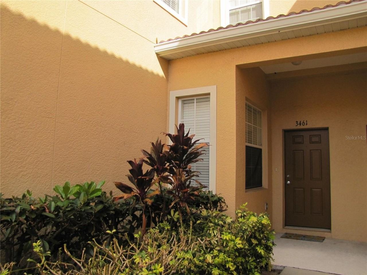 3461 Parkridge Cir #18-104 - Photo 3 of 35