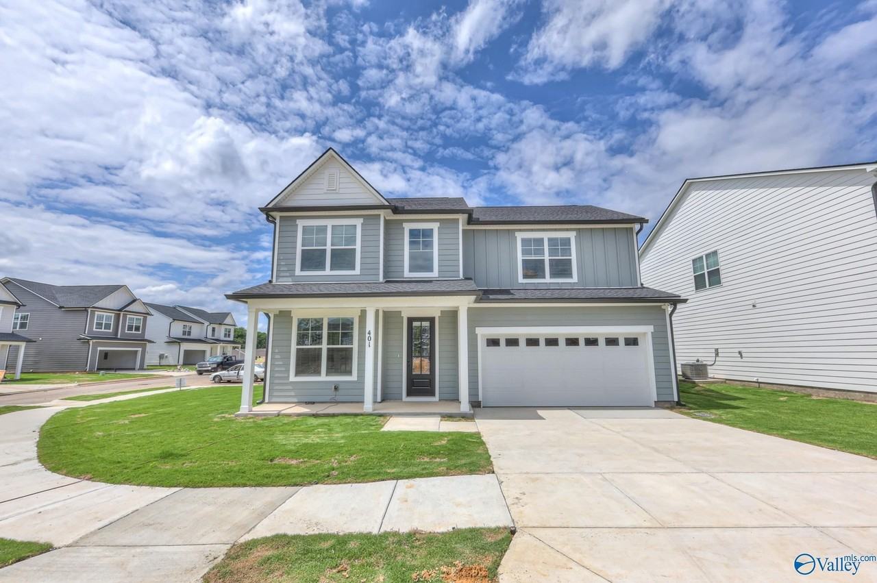 500 500 Oval Avenue NW - Photo 2 of 18