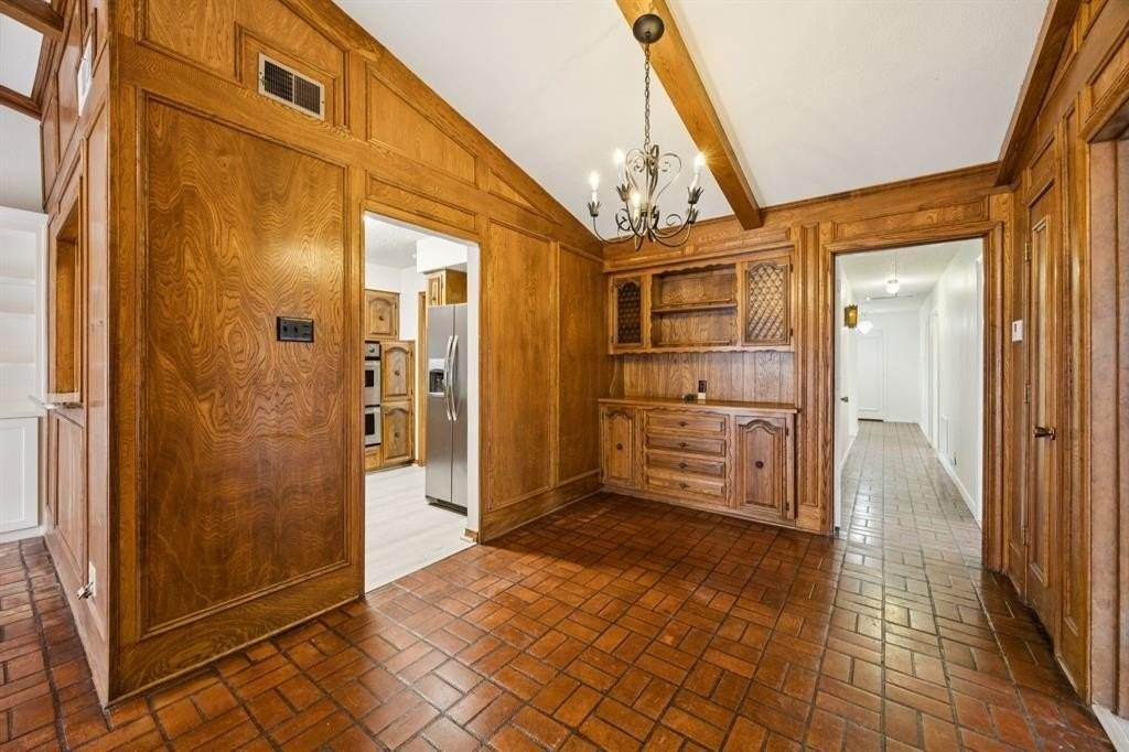 7639 Dentcrest Dr - Photo 7 of 16