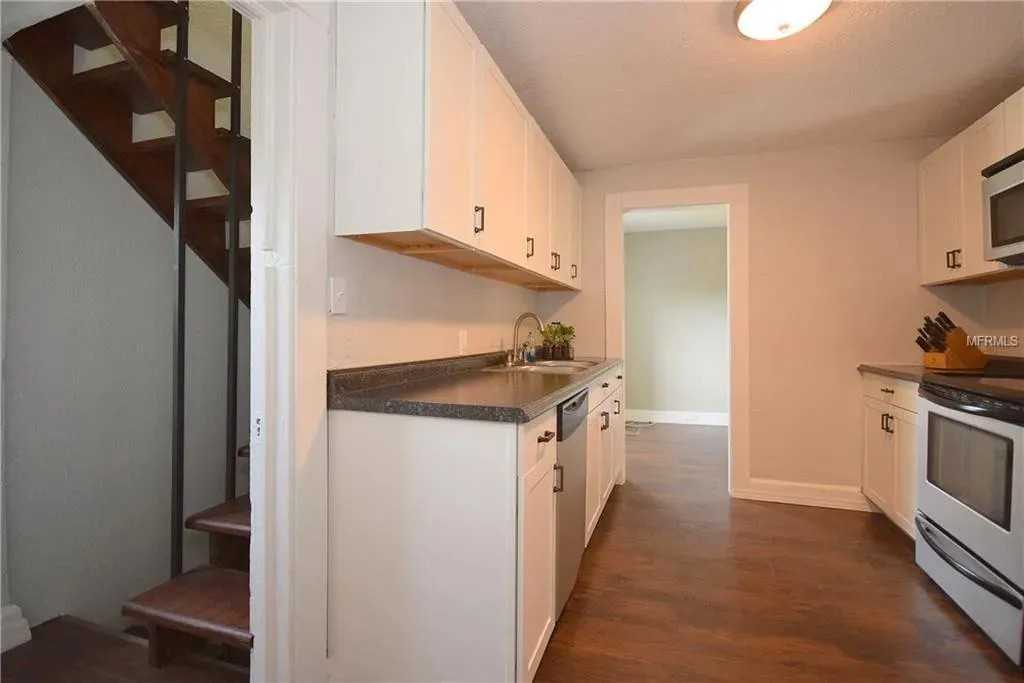 Trelain Dr S - Photo 2 of 5