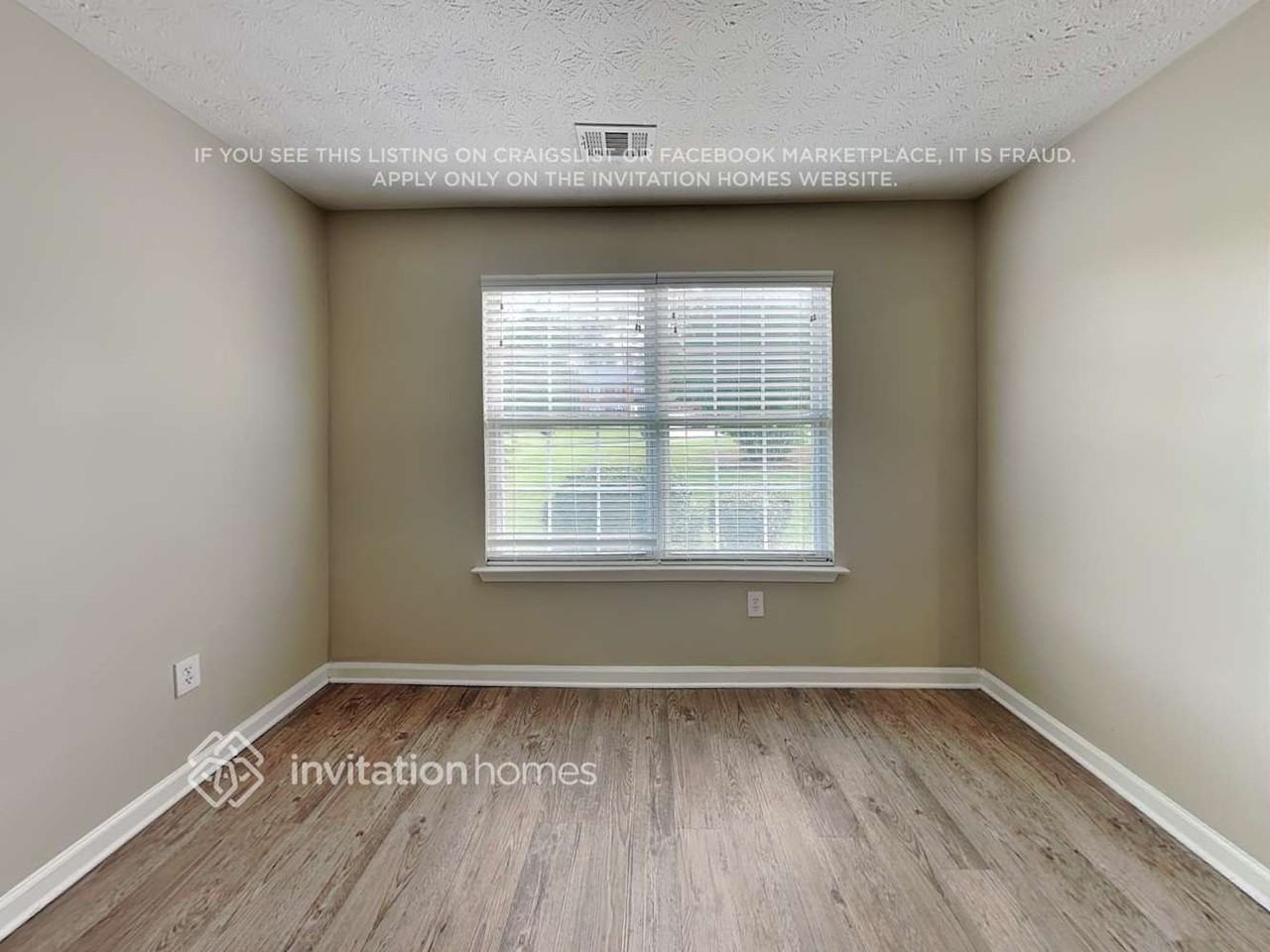 320 Birchmere Close Sw - Photo 5 of 16