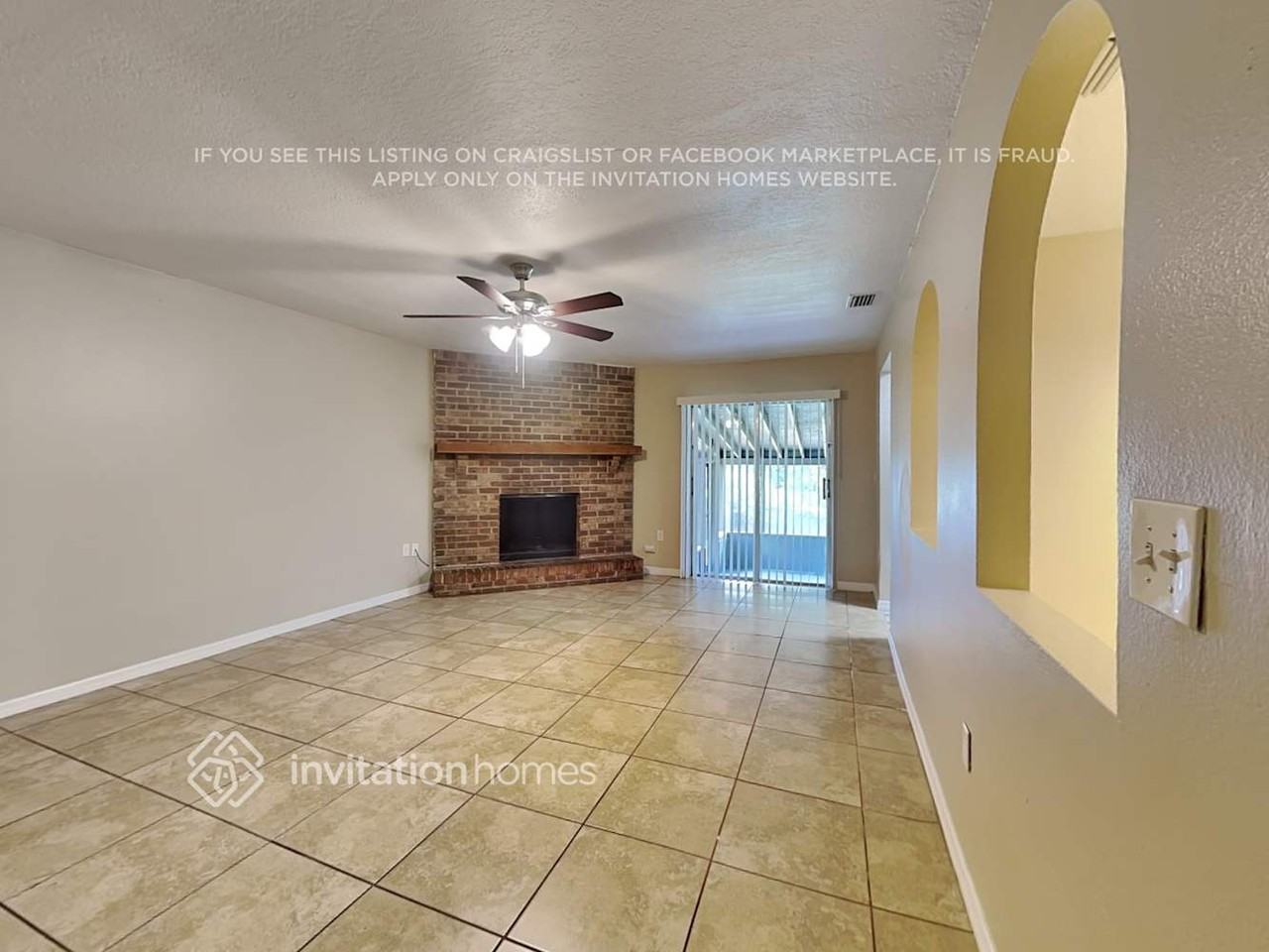 3801 Dovehollow Dr - Photo 4 of 19