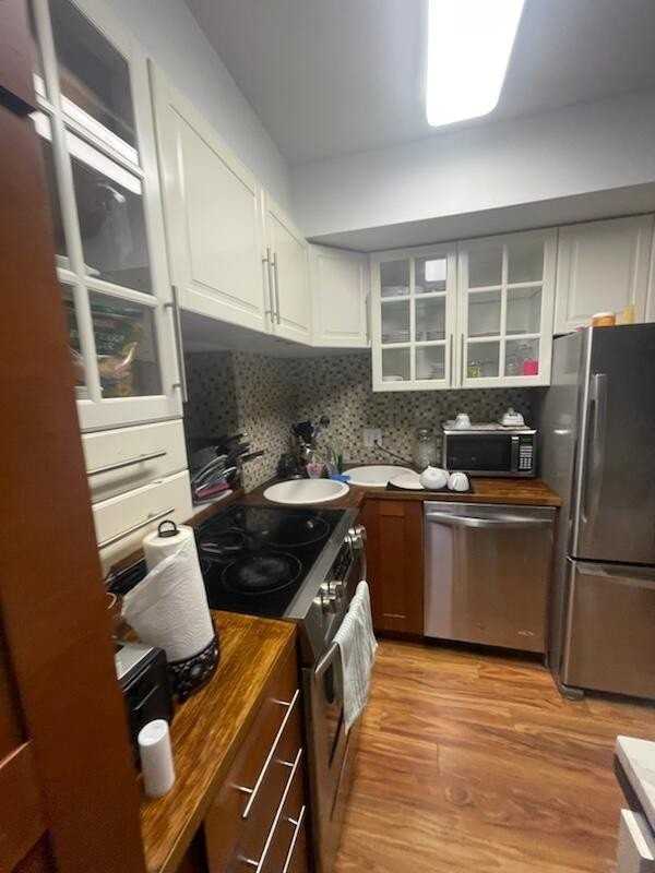 1036 S 14th St - Photo 6 of 13