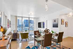 90 Sw 3rd St #1815 - Photo 1 of 1