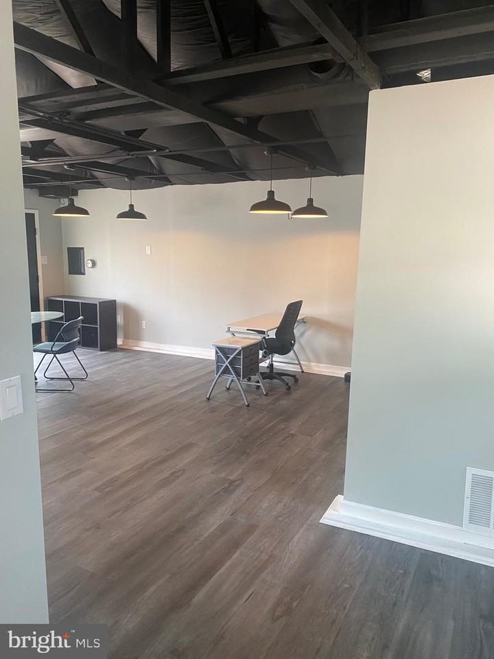 2970 Saint Leonard Rd - Photo 5 of 8