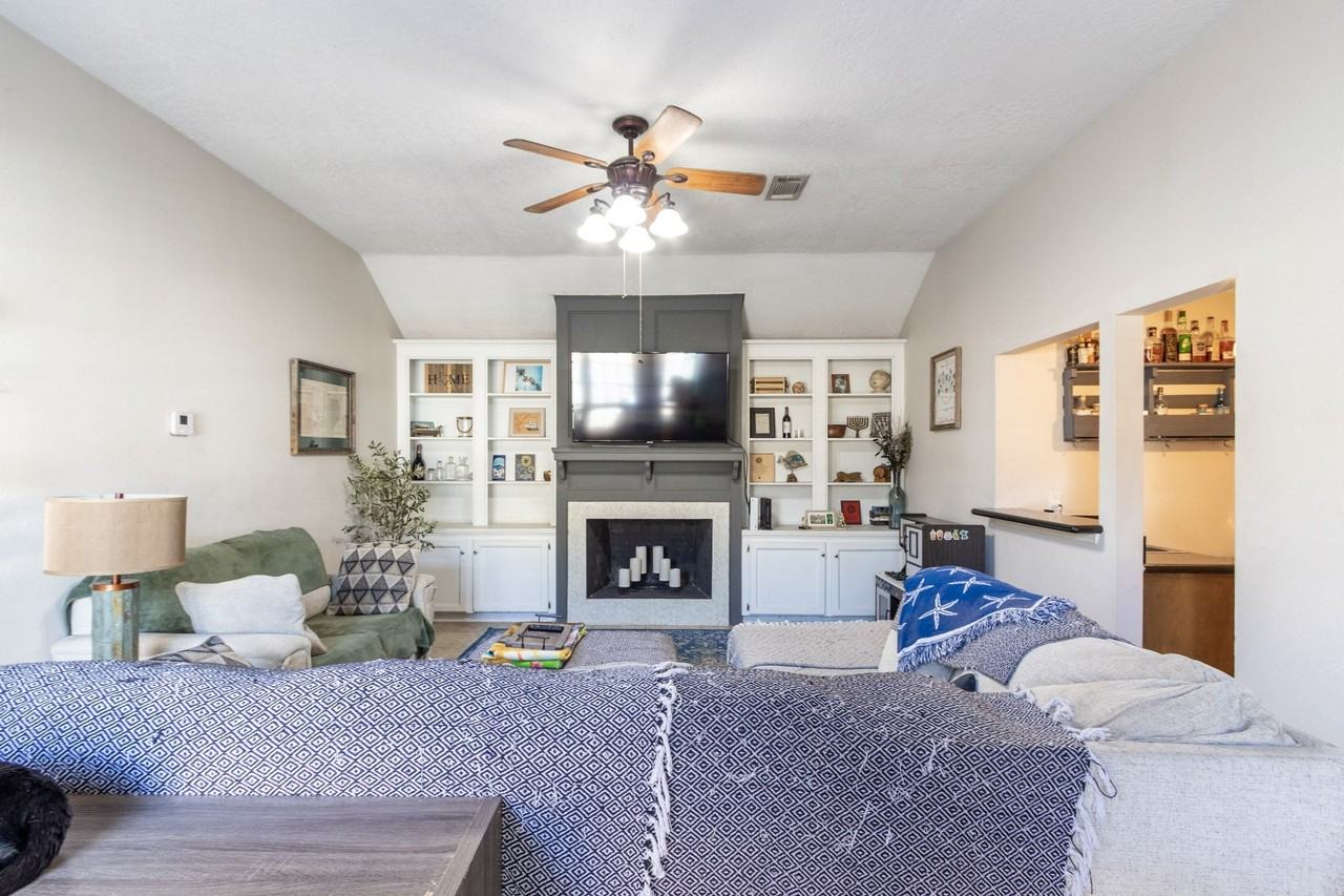 46 Campeche Cir - Photo 6 of 35