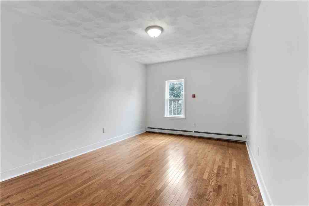 416 Admiral St ##2r - Photo 3 of 14