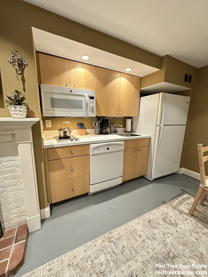 25 Westfield Rd #1 - Photo 5 of 20