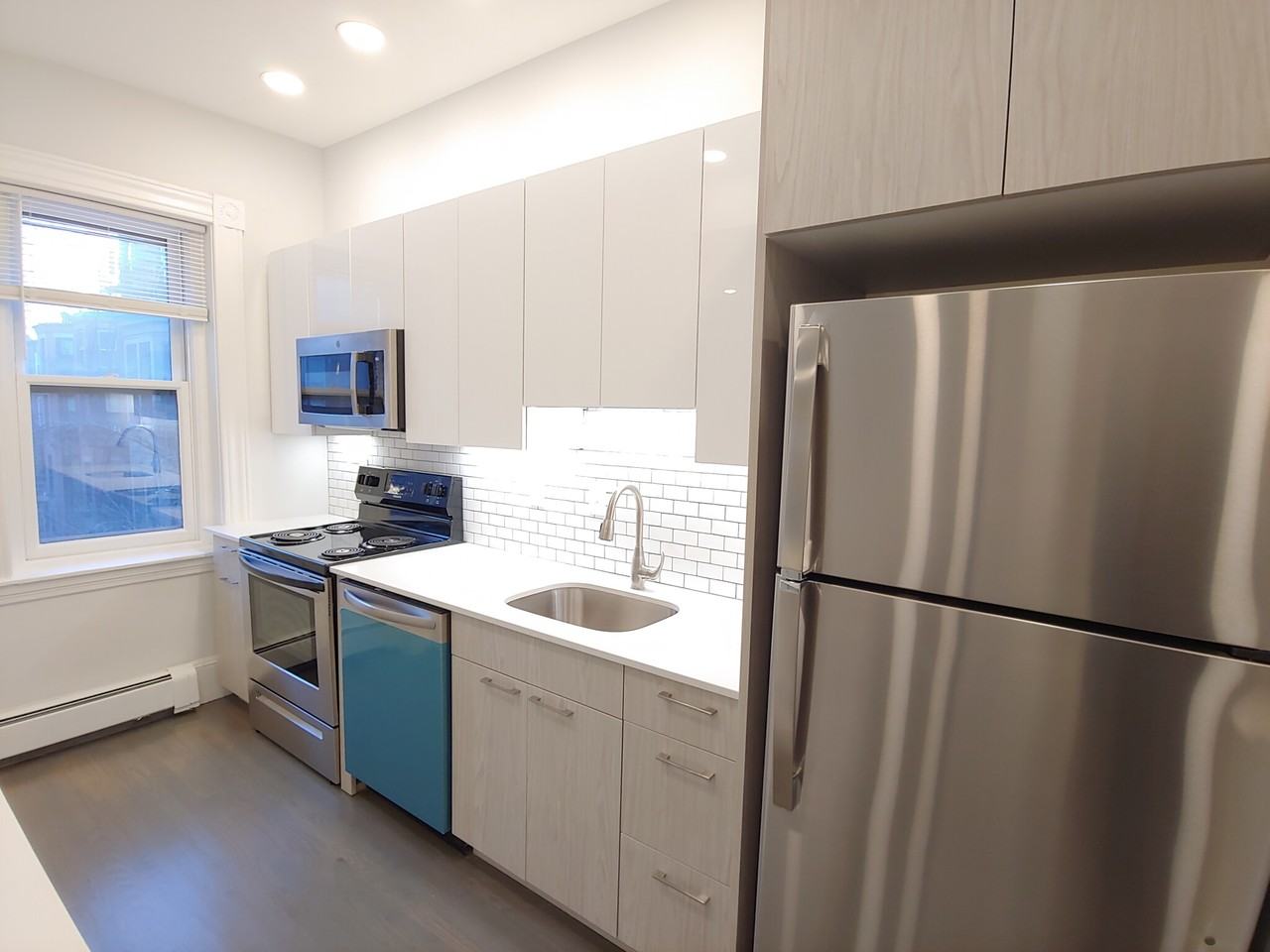 51 Massachusetts Ave #2 - Photo 6 of 11