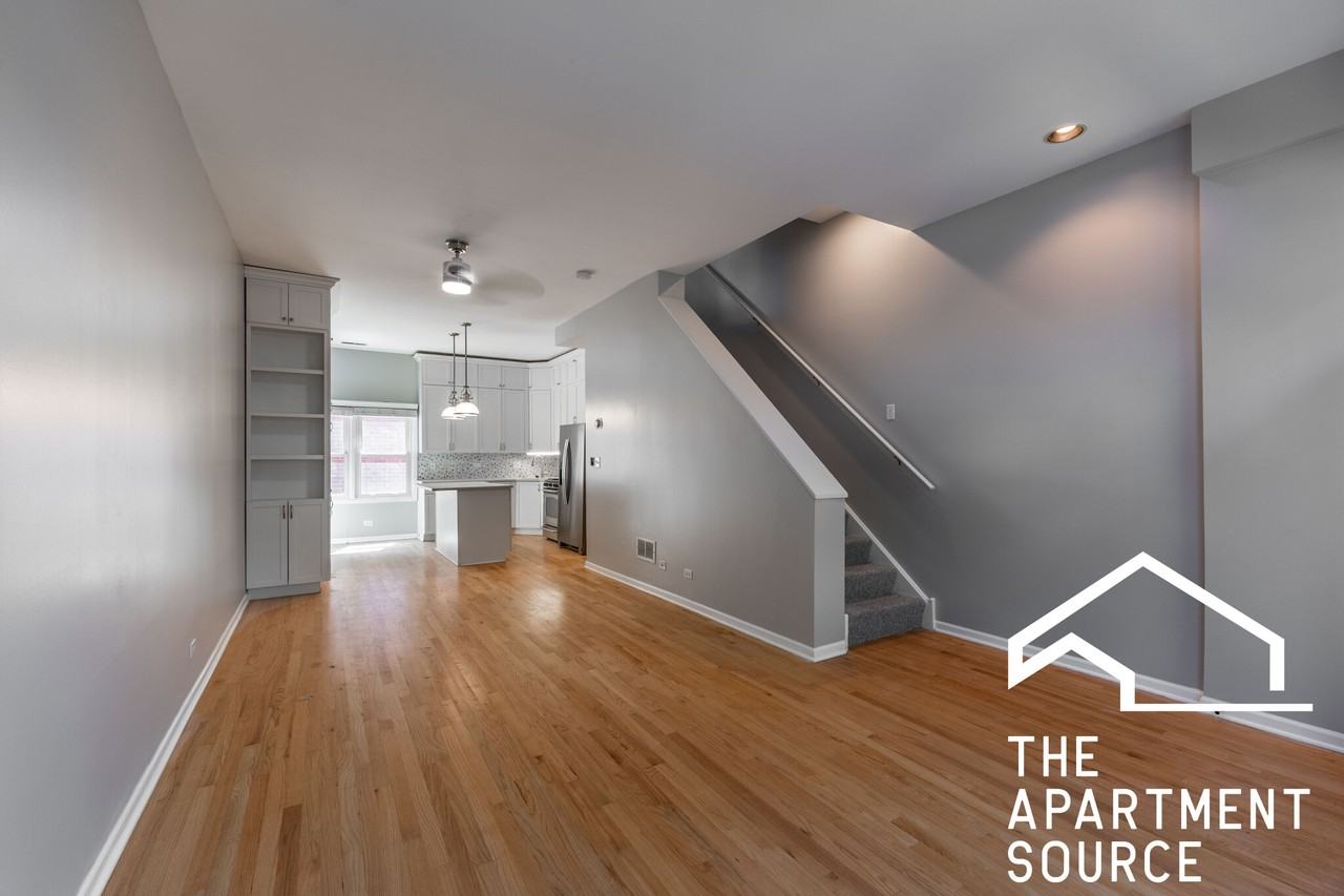 855 W Erie St #119 - Photo 6 of 32