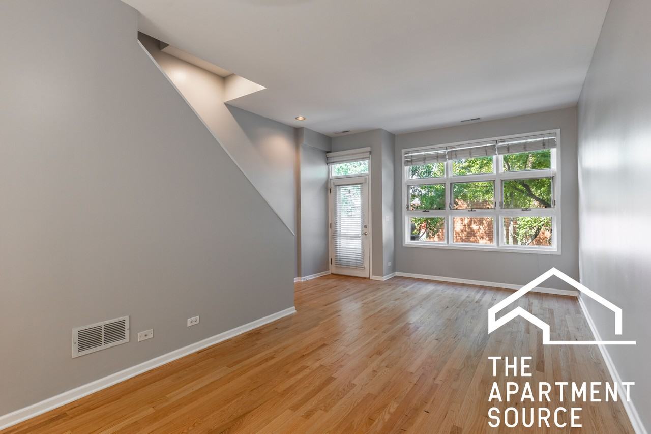 855 W Erie St #119 - Photo 7 of 32